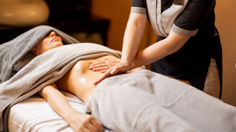 massage bụng sau sinh mổ