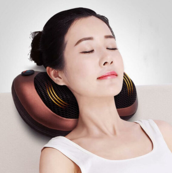 gối massage hồng ngoại 8 bi có tốt không